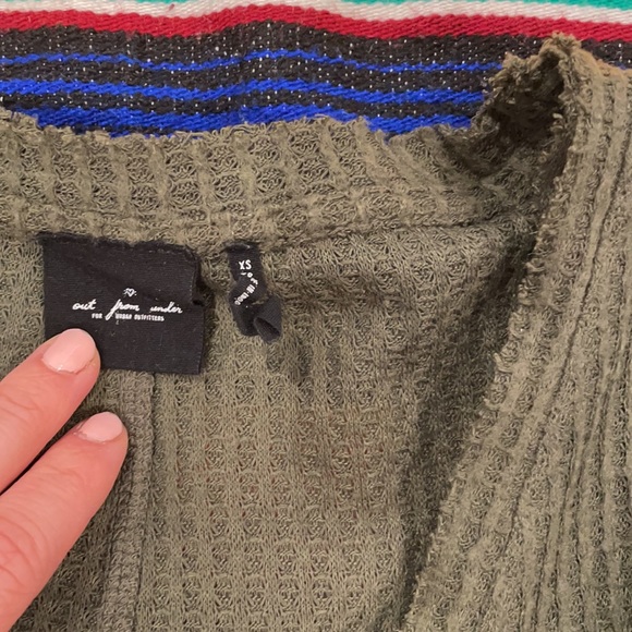 Urban Outfitters Thermal - Picture 3 of 4